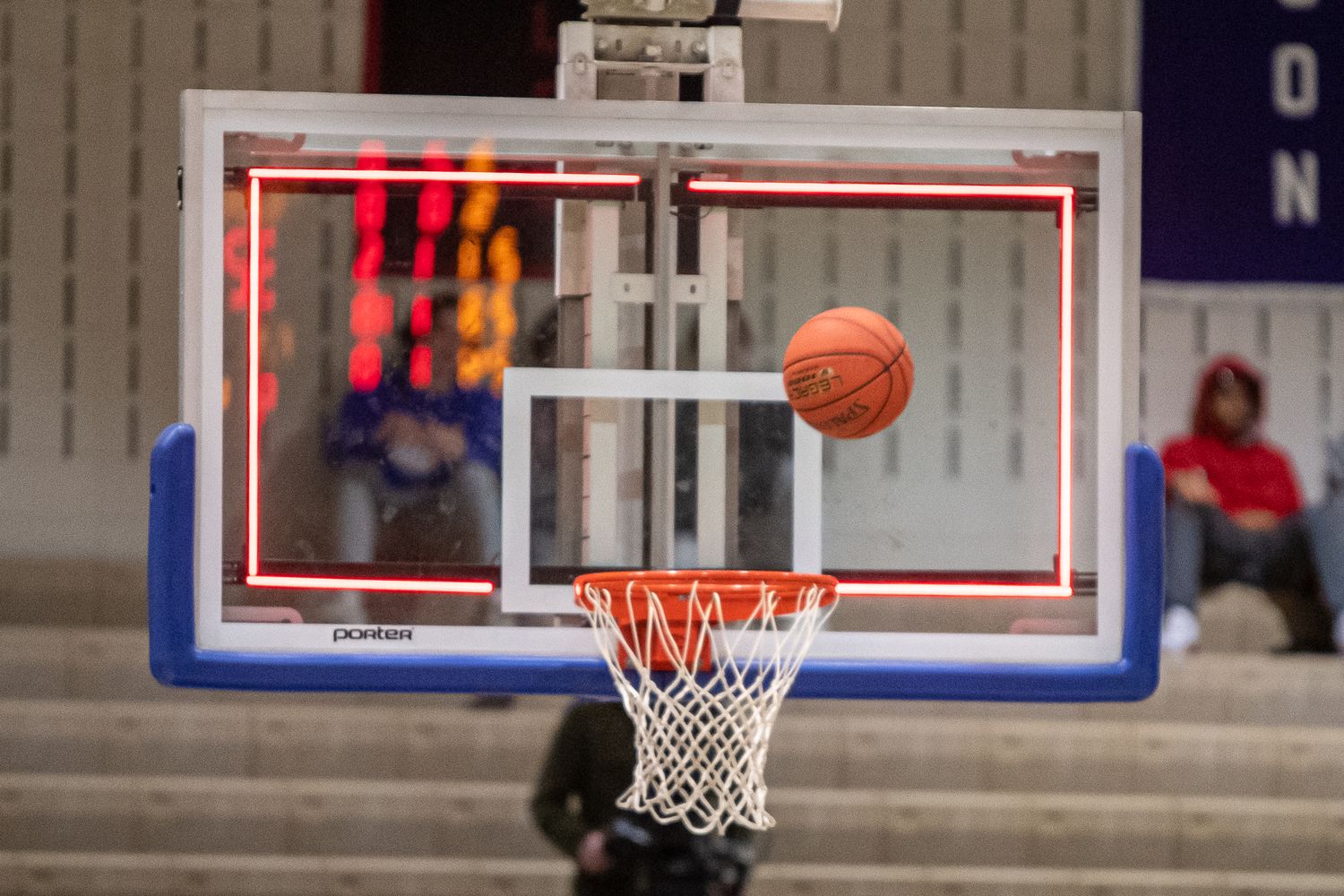 Hopkins vs Wayzata Jan17-23 Earl Ebensteiner41